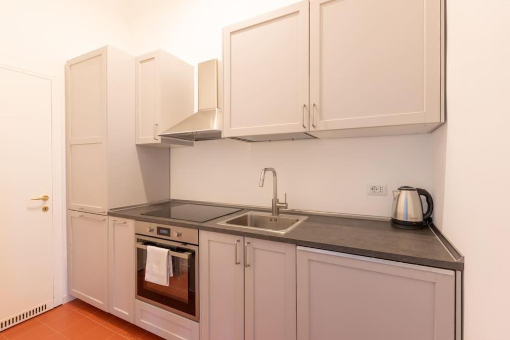 Apartamento Elegante Bilocale Porta Genova - Mirable Pm Milán Exterior foto